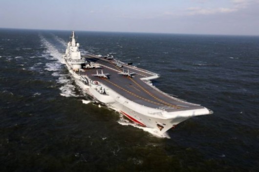 美媒分析：中国航母仍落后美国海军 正缩小差距