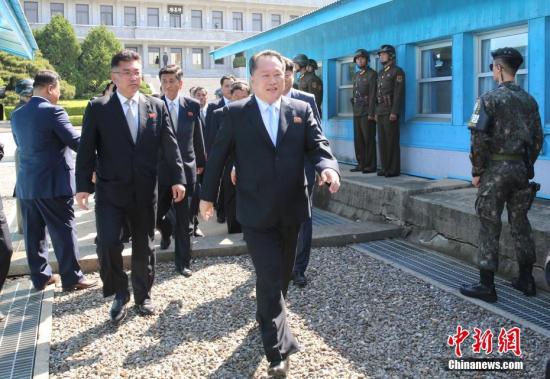 韩朝美三方开会讨论解除板门店共同警备区武装事宜