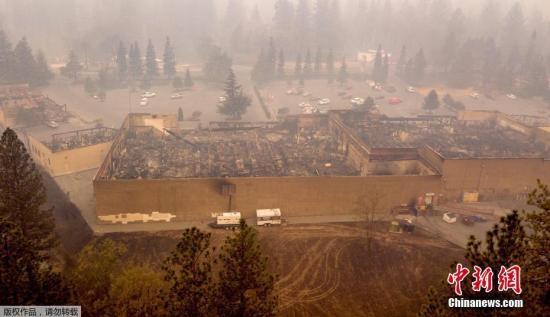外媒：美加州山火致逾1000人失踪 名单在不断更新中