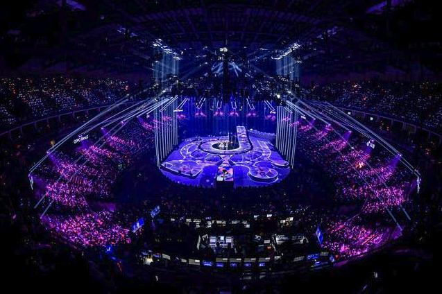 网红主播野小马受邀出席2019抖音年度盛典颁奖典礼